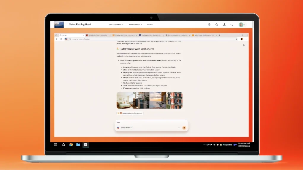 Pantalla de portátil mostrando una página web con recomendaciones de hotel en el navegador Microsoft Edge, sobre un fondo naranja degradado.